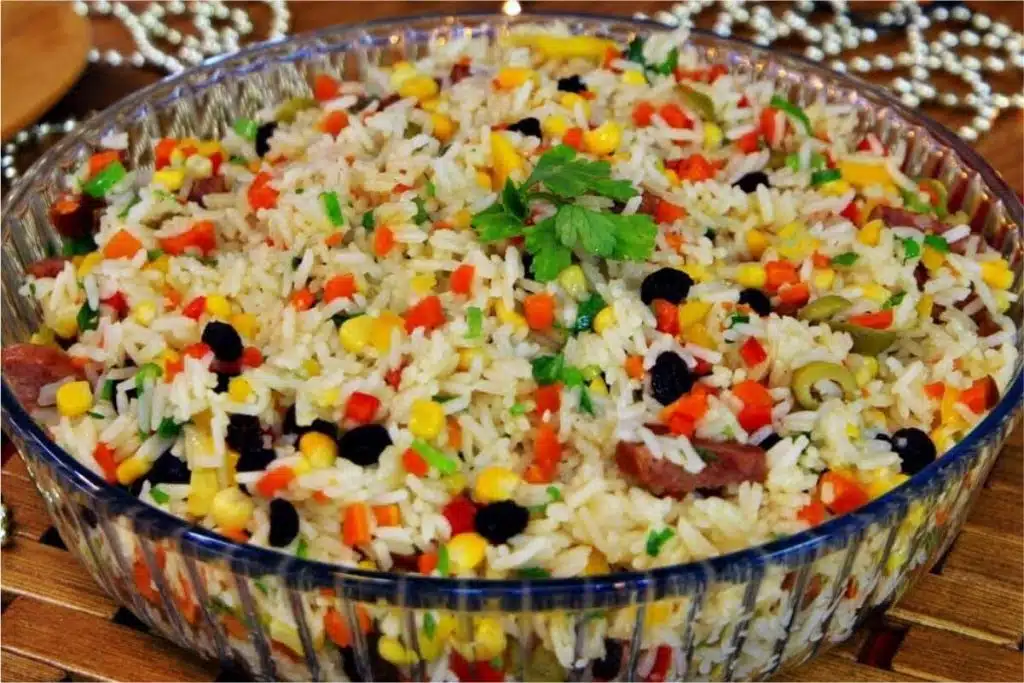 Arroz colorido de natal