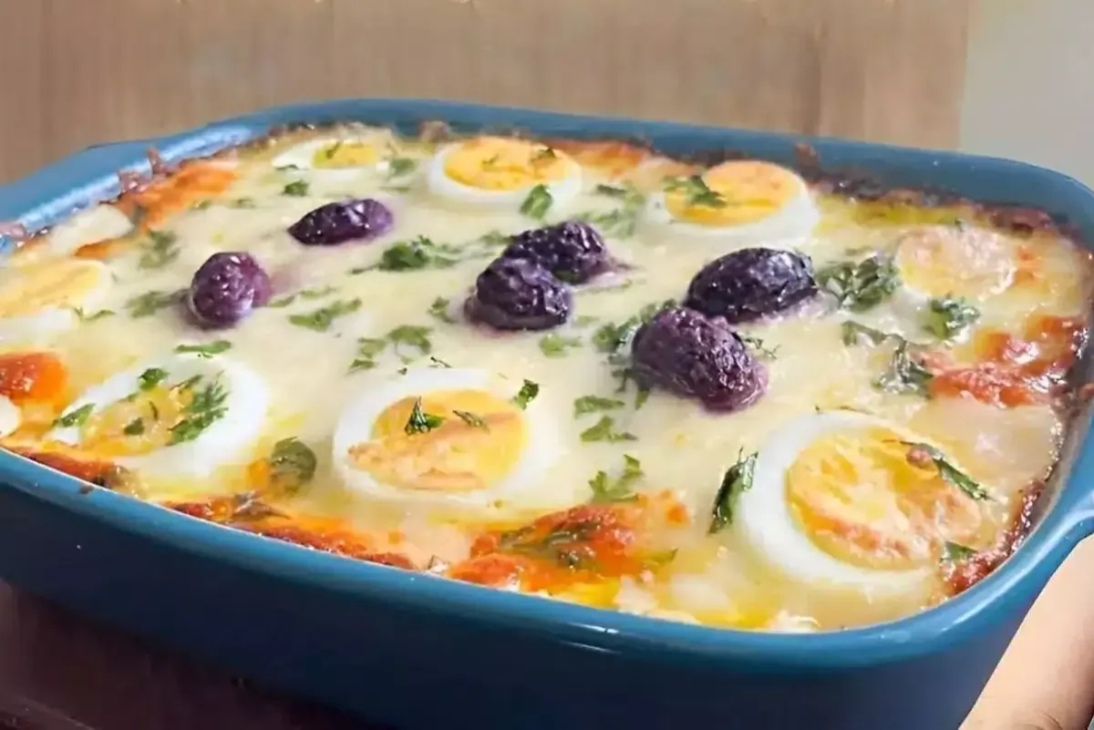 Batata à Portuguesa com Molho Branco: Satisfação Garantida!