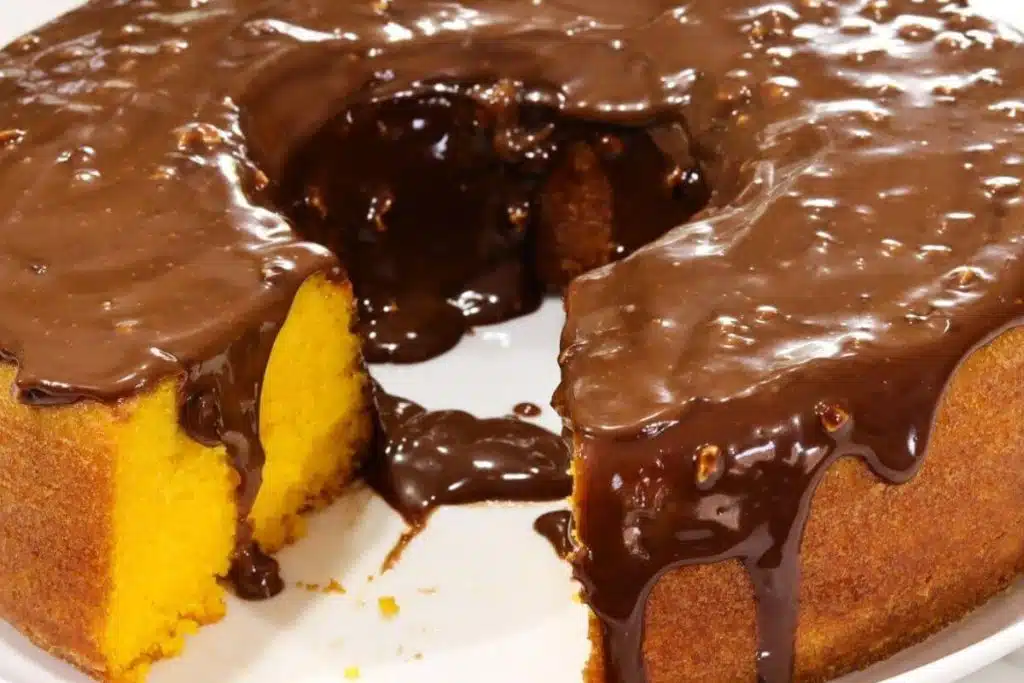 Bolo de cenoura que não precisa de óleo para preparar a massa