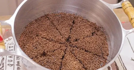 Como Fazer um Bolo de Chocolate de Panela em 10 Minutos