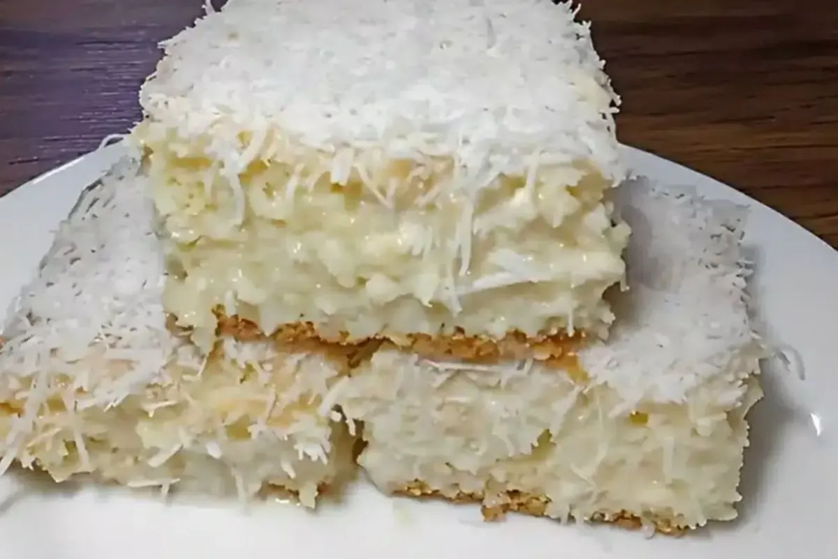 Bolo gelado de padaria