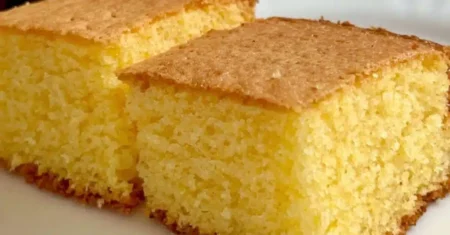 Bolo Simples: Sem Farinha de Trigo, Sem Leite, e Cheio de Sabor