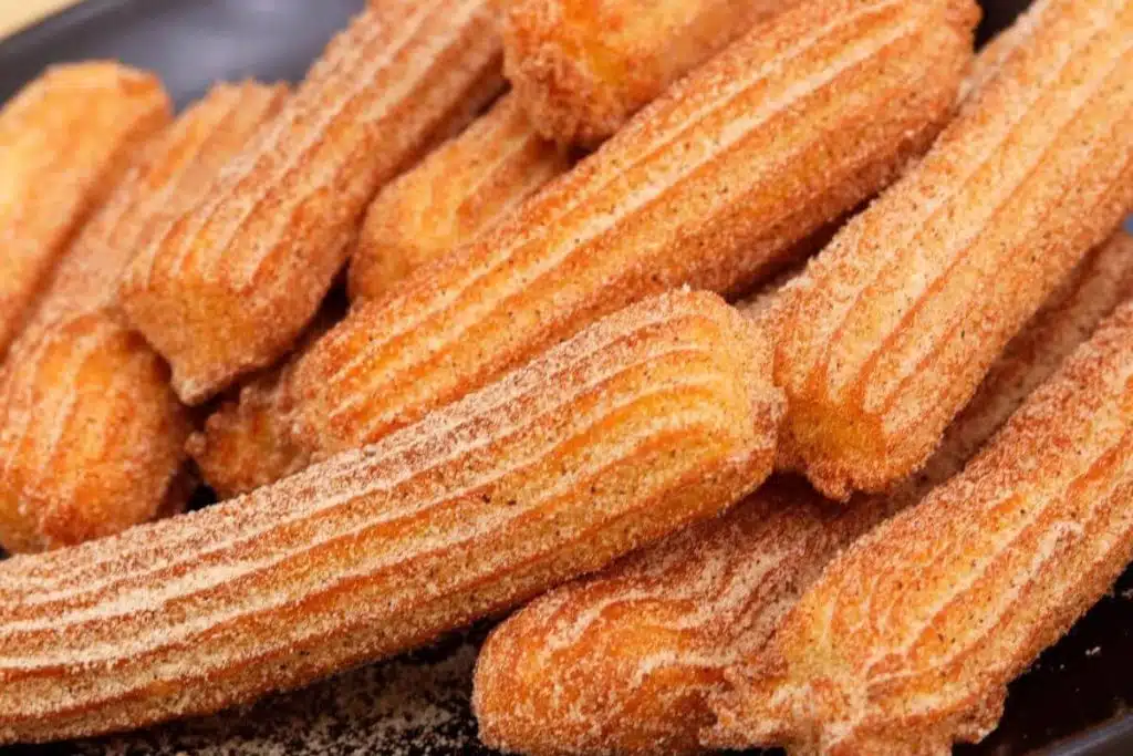 Churros econômico e delicioso que precisa só de 1 ovo na receita