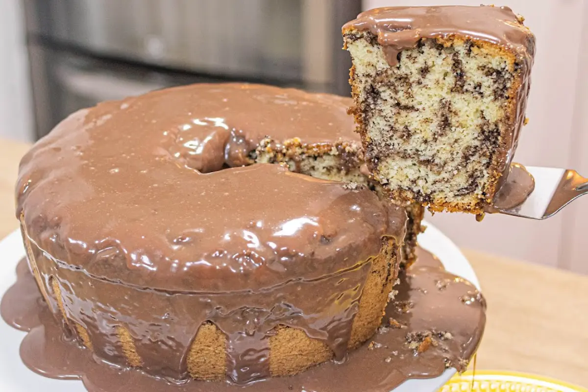 Bolo Formigueiro com Cobertura