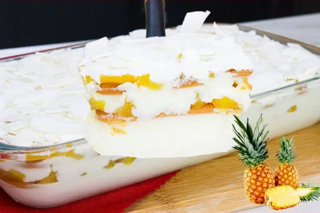 Pavê de abacaxi com coco