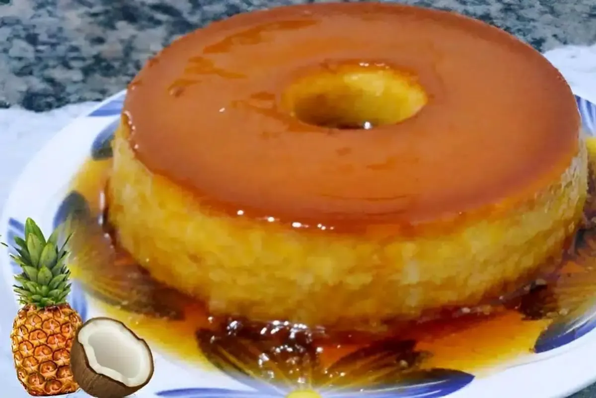 Pudim de Abacaxi com Coco