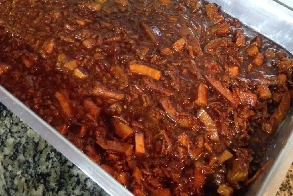 Quebra queixo caseiro igual doce de tabuleiro