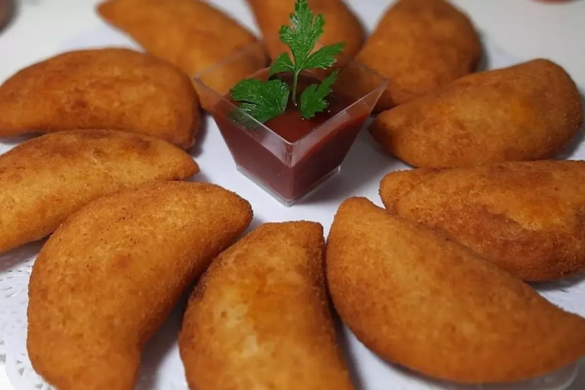 Risoles de Frango Cremoso