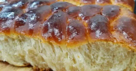 Rosca Caseira: Um Delicioso Pão Trançado para a Sua Cozinha!