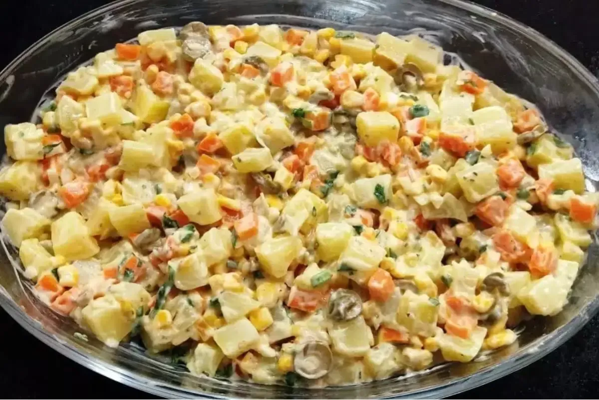 Salada de Maionese de Restaurante