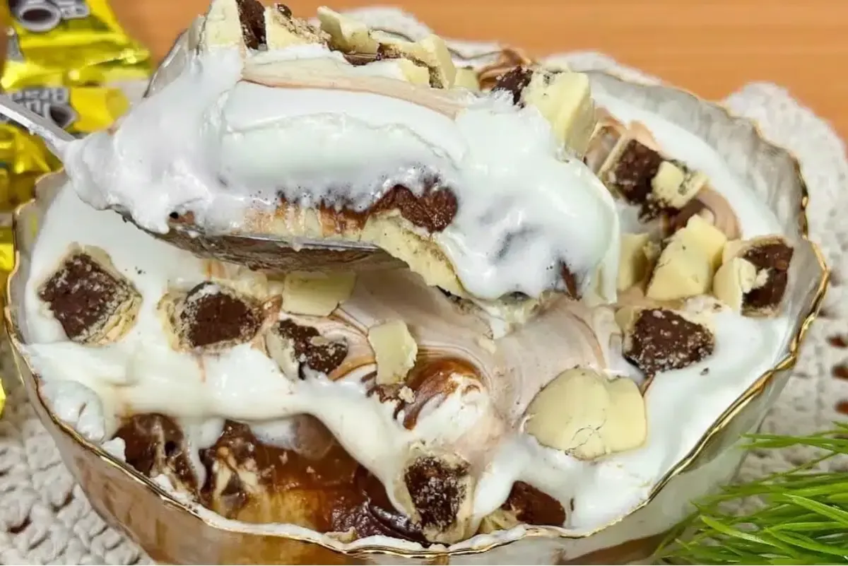 Sobremesa Gelada com Bombom Ouro Branco