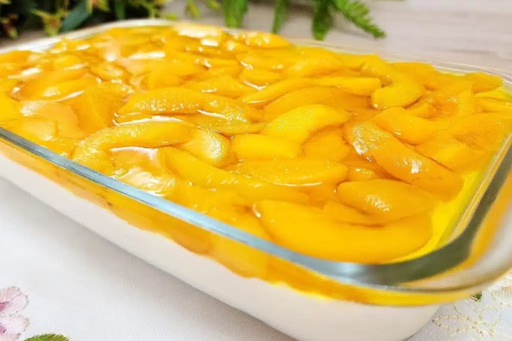 Sobremesa cremosa de pêssego
