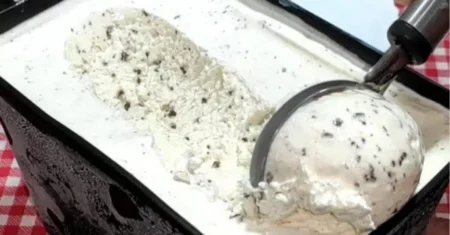 Sorvete de Flocos Caseiro: Delicie-se Neste Natal