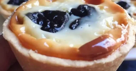 Tortinha de Ameixa: Um Encanto Natalino